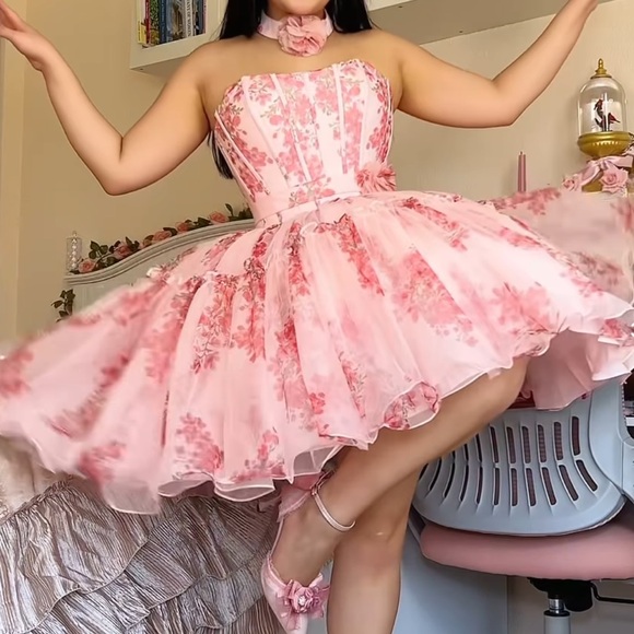 JJs House Dresses & Skirts - JJs House Elegant Pink Floral Dress and Choker